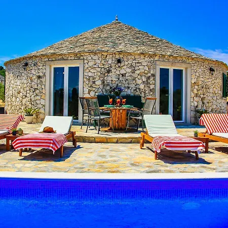 Mindful Escape-luxury